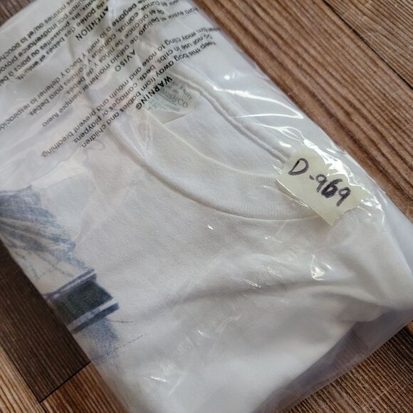 Vtg GH Bass&Co Graphic T-Shirt White Sz L Made In USA Short Sleeve Single Stitch - Picture 10 of 10